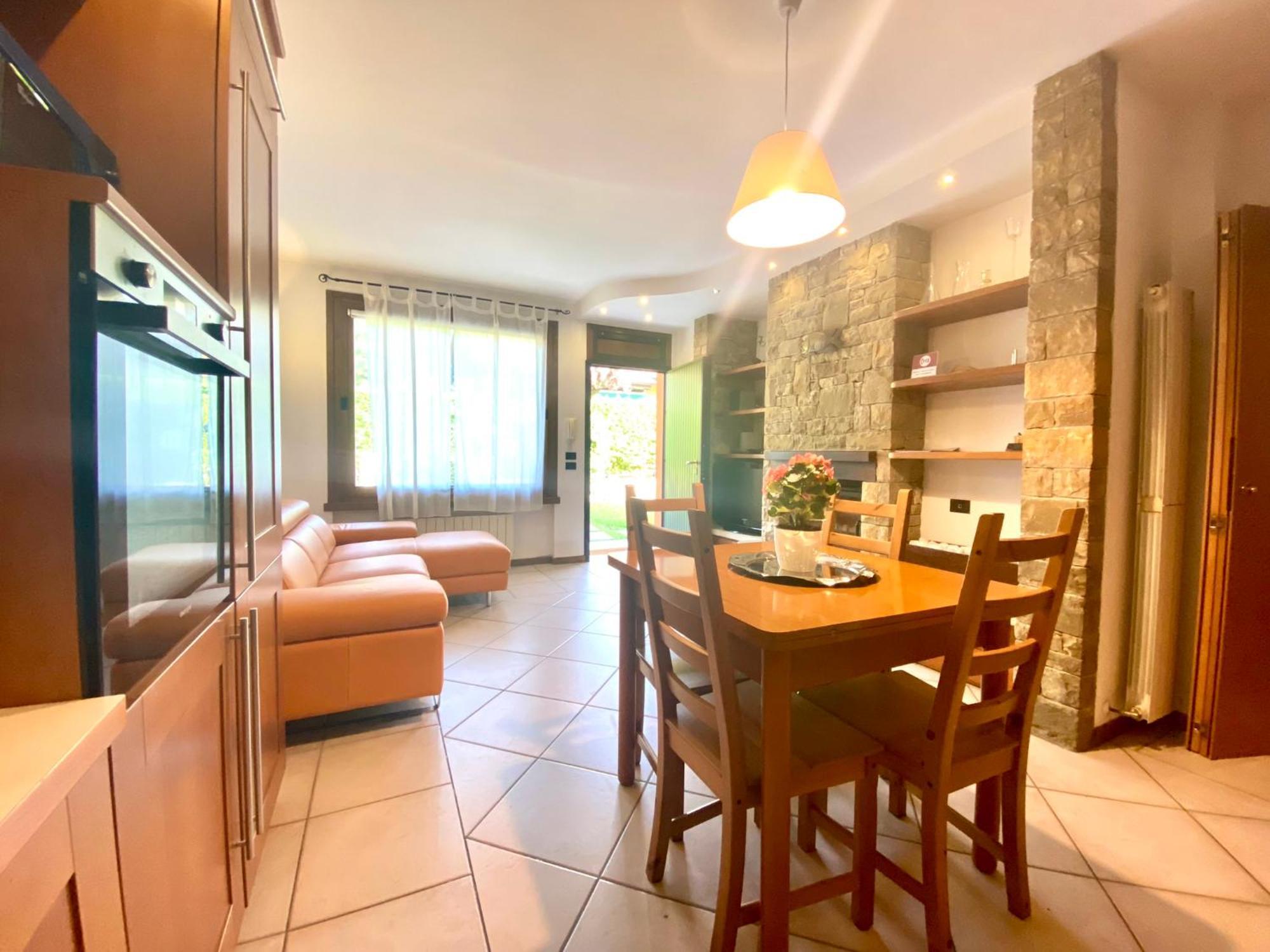 Casa Vacanza Residence Lago Di Endine Monasterolo del Castello Zewnętrze zdjęcie