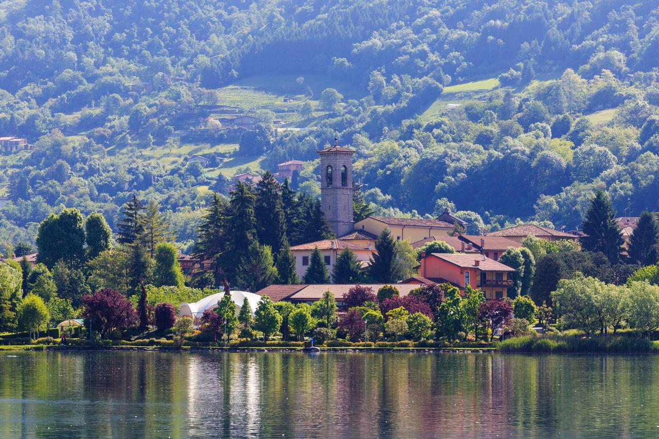 Casa Vacanza Residence Lago Di Endine Monasterolo del Castello Zewnętrze zdjęcie