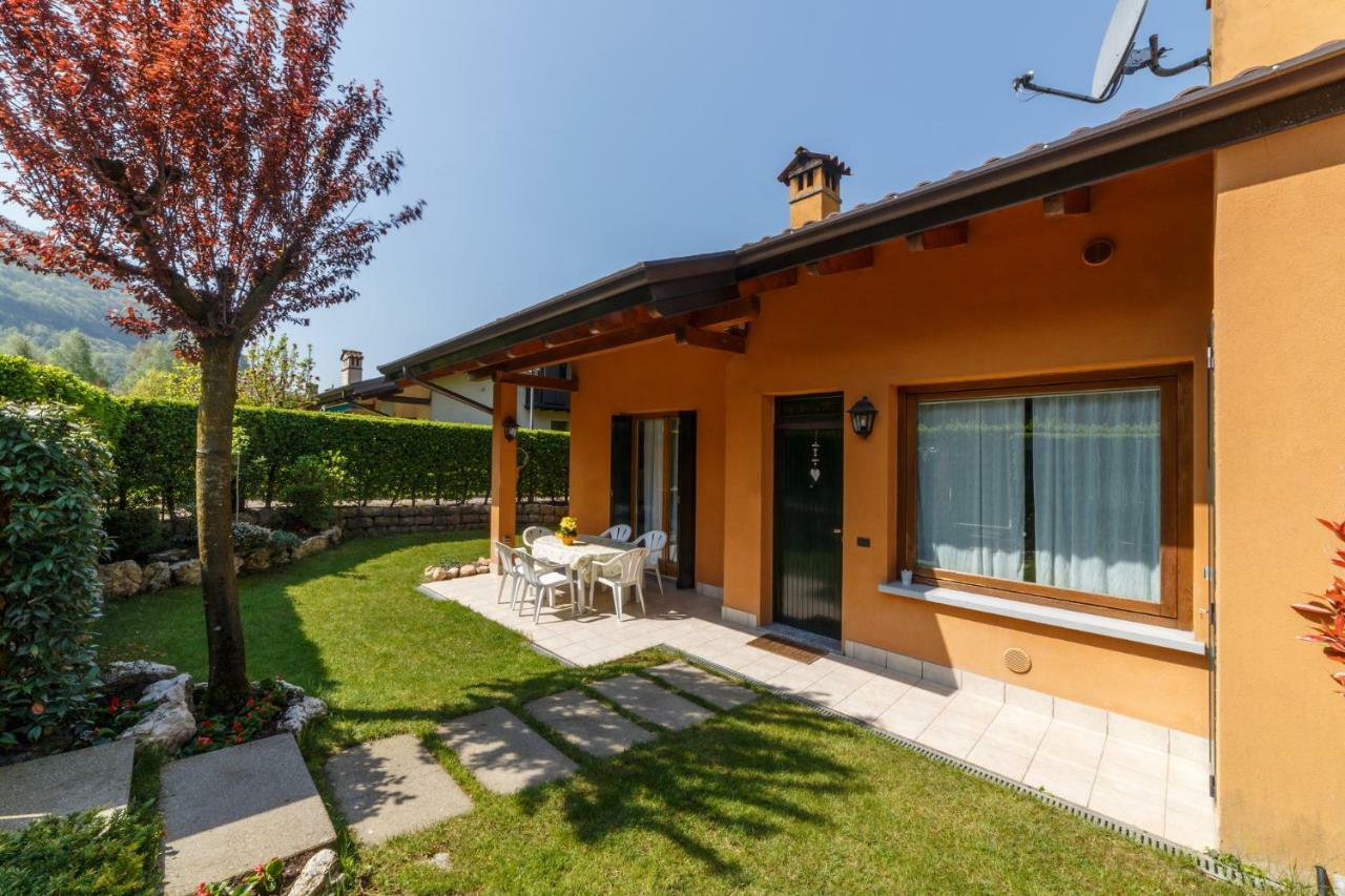 Casa Vacanza Residence Lago Di Endine Monasterolo del Castello Zewnętrze zdjęcie