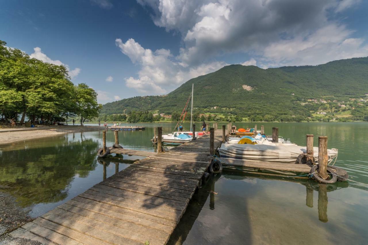 Casa Vacanza Residence Lago Di Endine Monasterolo del Castello Zewnętrze zdjęcie